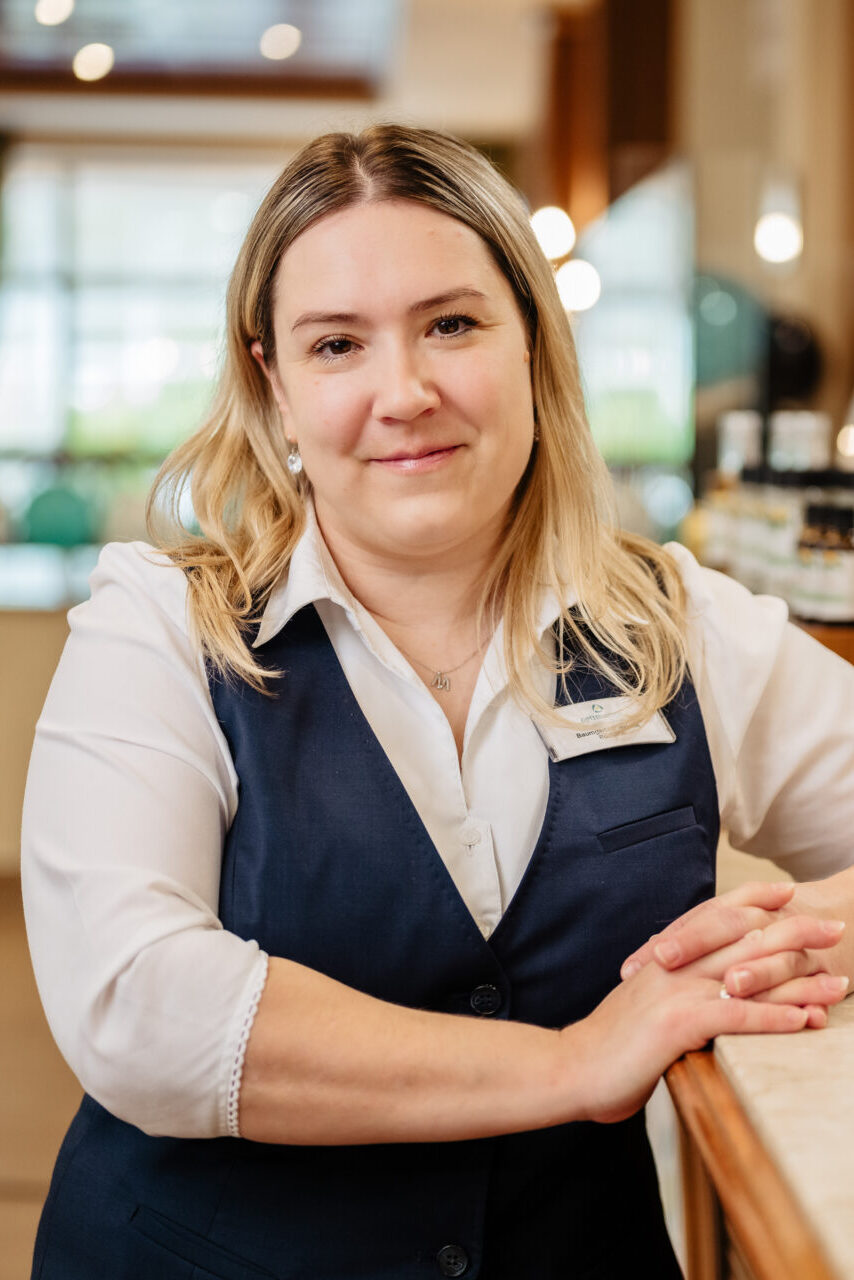 Melanie Baumgartner, stv. Rezeptionsleitung